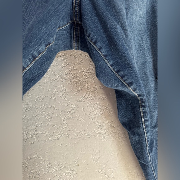 Disney Torrid Women’s Plus Size Blue Jeans with Minnie Mouse Patches EUC… - Picture 9 of 15